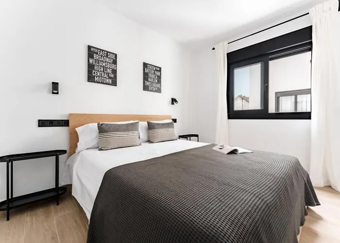 Apartman Ct 326 - Faro's Center - Close To & Amenities *